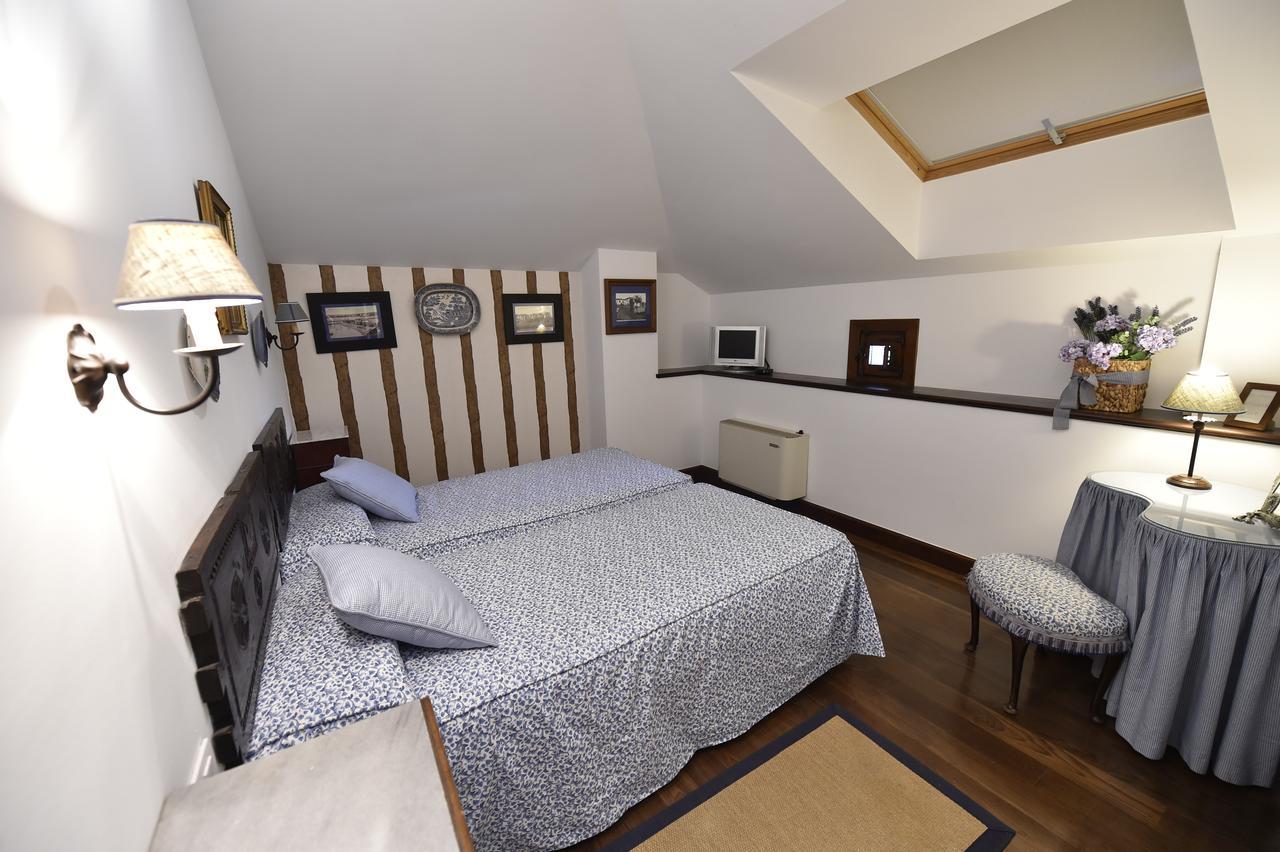 Hotel Batzarki à Avellaneda  Extérieur photo